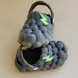 Kids Gray Bubble Clog with Lightning Accent Size 7